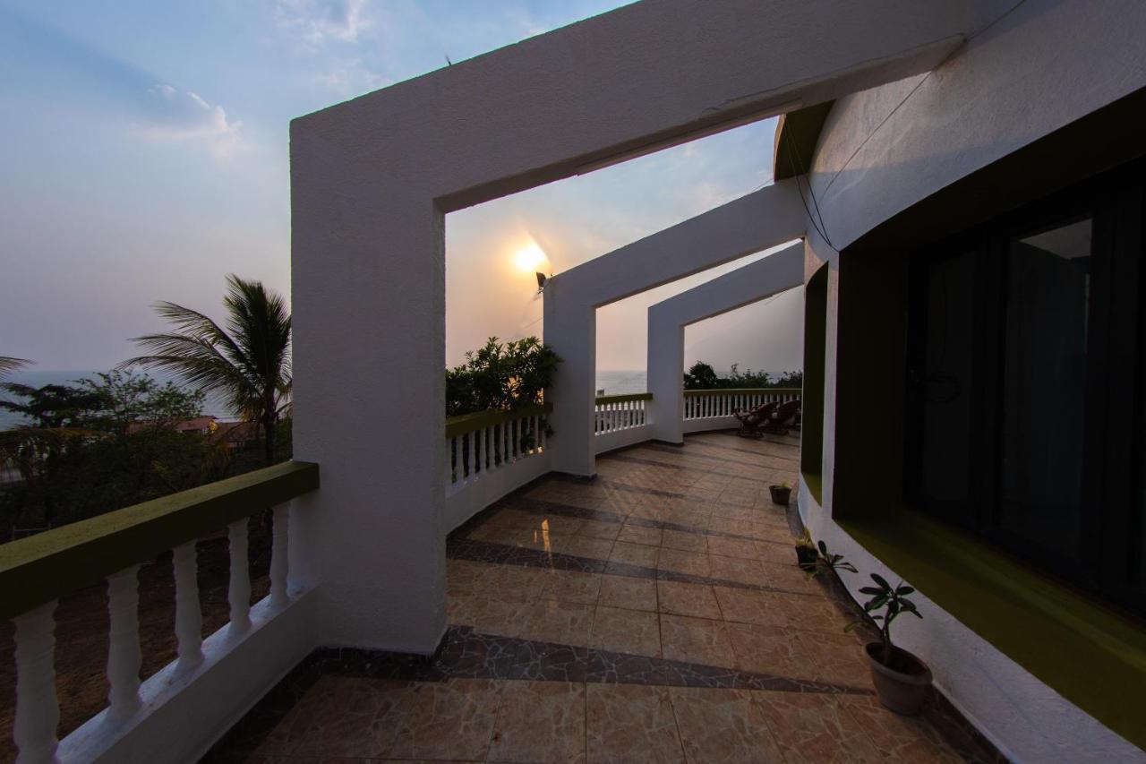Villa Infinity By The Sea Murud  Extérieur photo