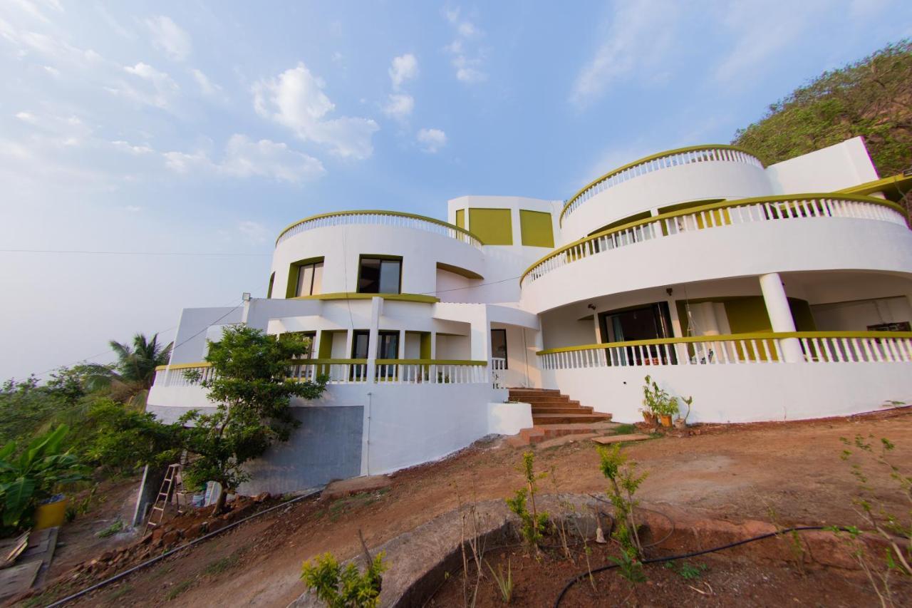Villa Infinity By The Sea Murud  Extérieur photo