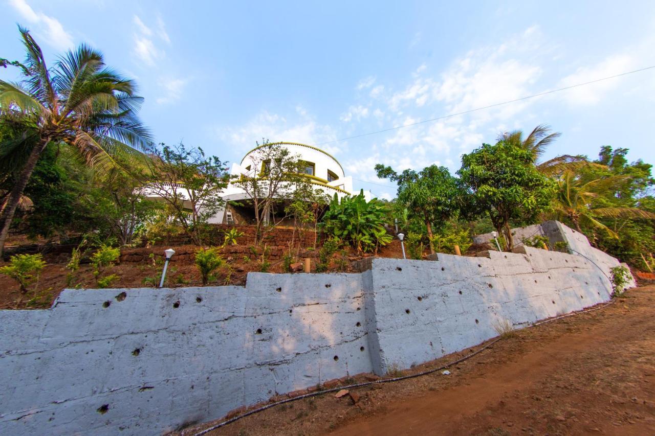 Villa Infinity By The Sea Murud  Extérieur photo