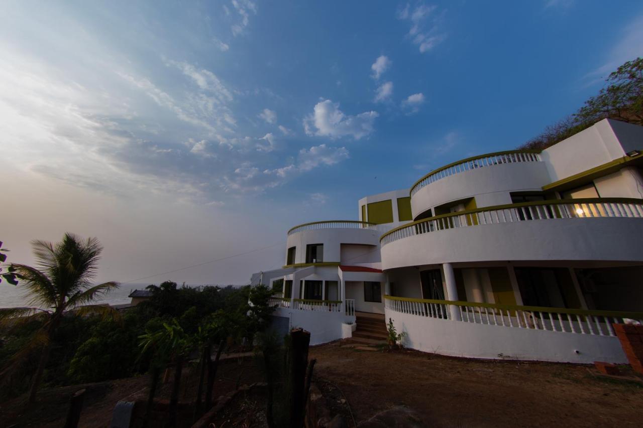 Villa Infinity By The Sea Murud  Extérieur photo
