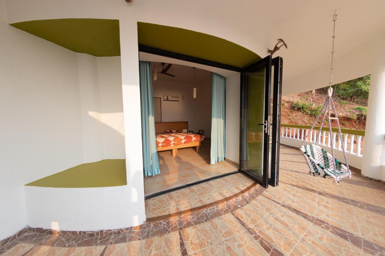 Villa Infinity By The Sea Murud  Extérieur photo