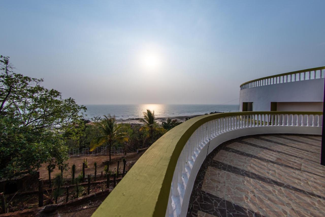 Villa Infinity By The Sea Murud  Extérieur photo