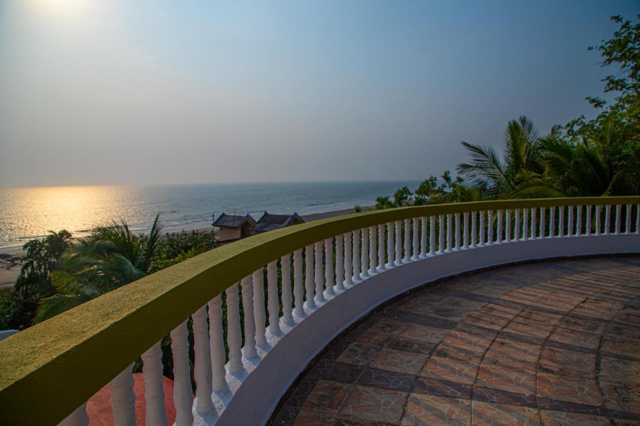 Villa Infinity By The Sea Murud  Extérieur photo